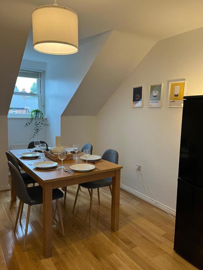 דורהם Homely 2 Story Cathedral City Apartment מראה חיצוני תמונה
