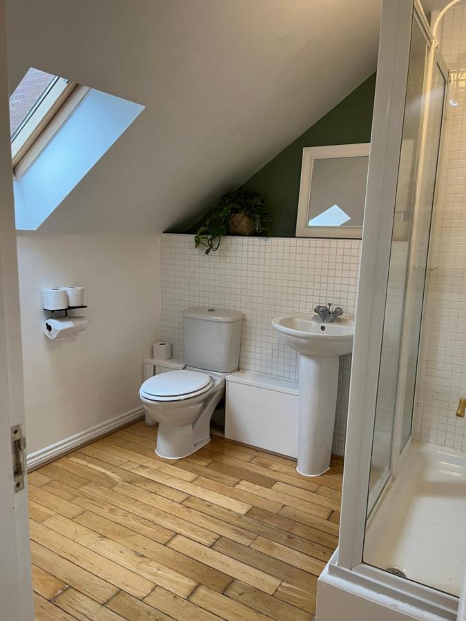 דורהם Homely 2 Story Cathedral City Apartment מראה חיצוני תמונה